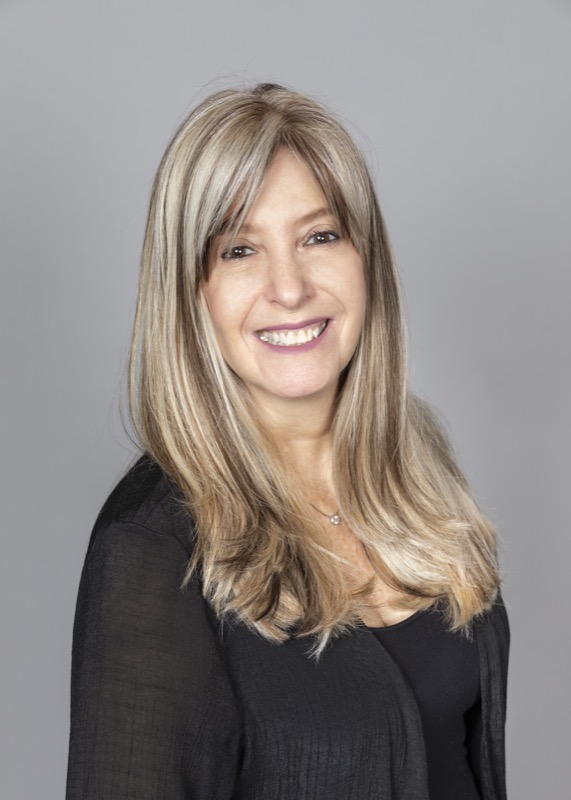 Headshot of Sandra Cohn